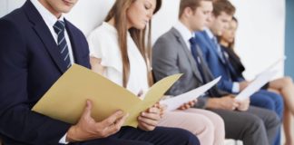 Milyen öltözetben menj állásinterjúra? állásintejú öltözet