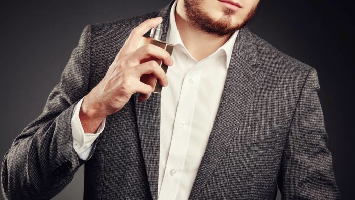 legjobb police parfüm