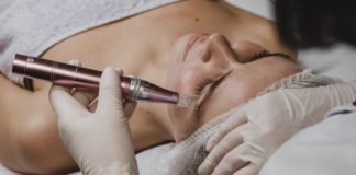 Mi a különbség legnépszerűbb mikrotűs kezelések – a dermapen és a dermaroller között? mikrotűs kezelés