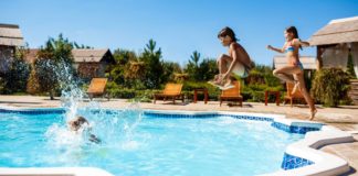 Így tedd egyedivé kültéri medencédet! kültéri medence