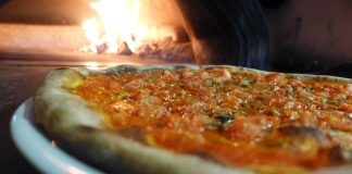 Elektromos vagy fatüzelésű pizzasütő kemence: melyiket válasszuk? kemence