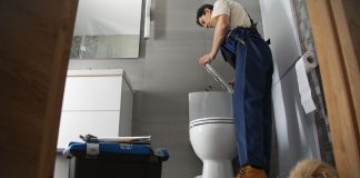 WC duguláselhárítás házilag vagy szakemberrel? Megmutatjuk a különbséget! WC duguláselhárítás